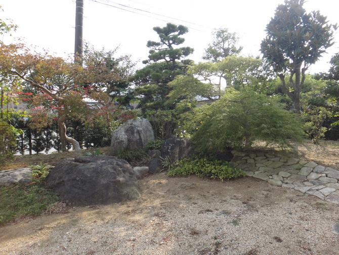 石組 石組